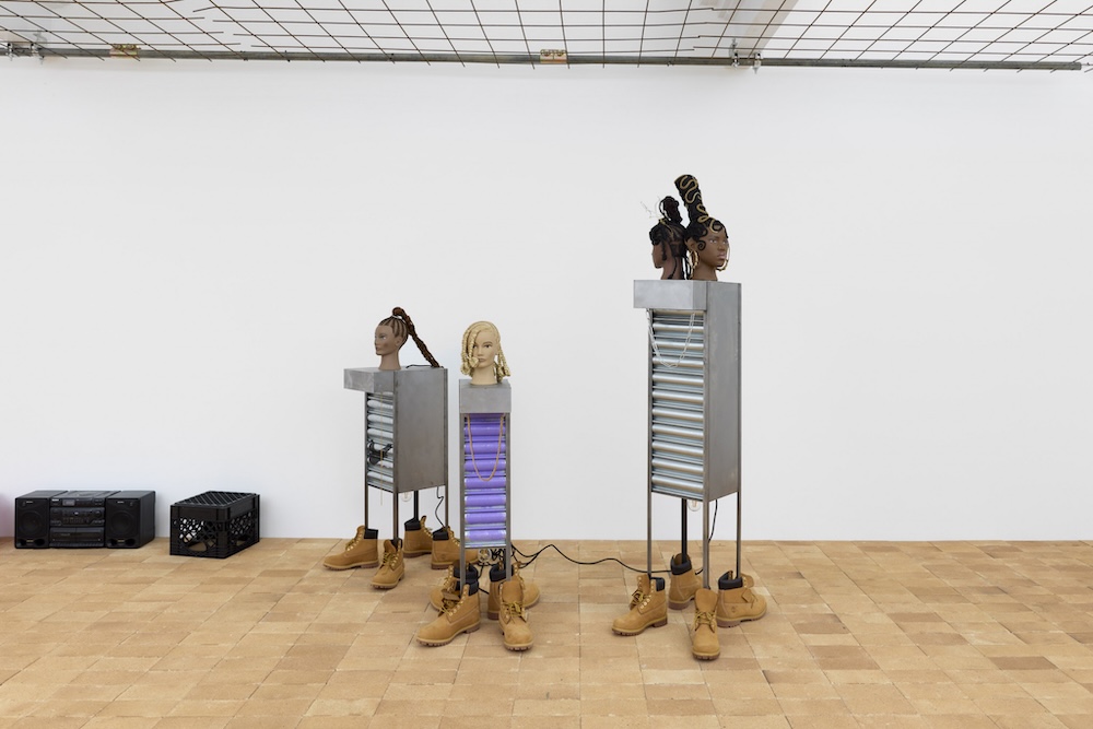 Alvaro Barrington: 92-01 &lsquo;In Livin Color&rsquo; (installation view)