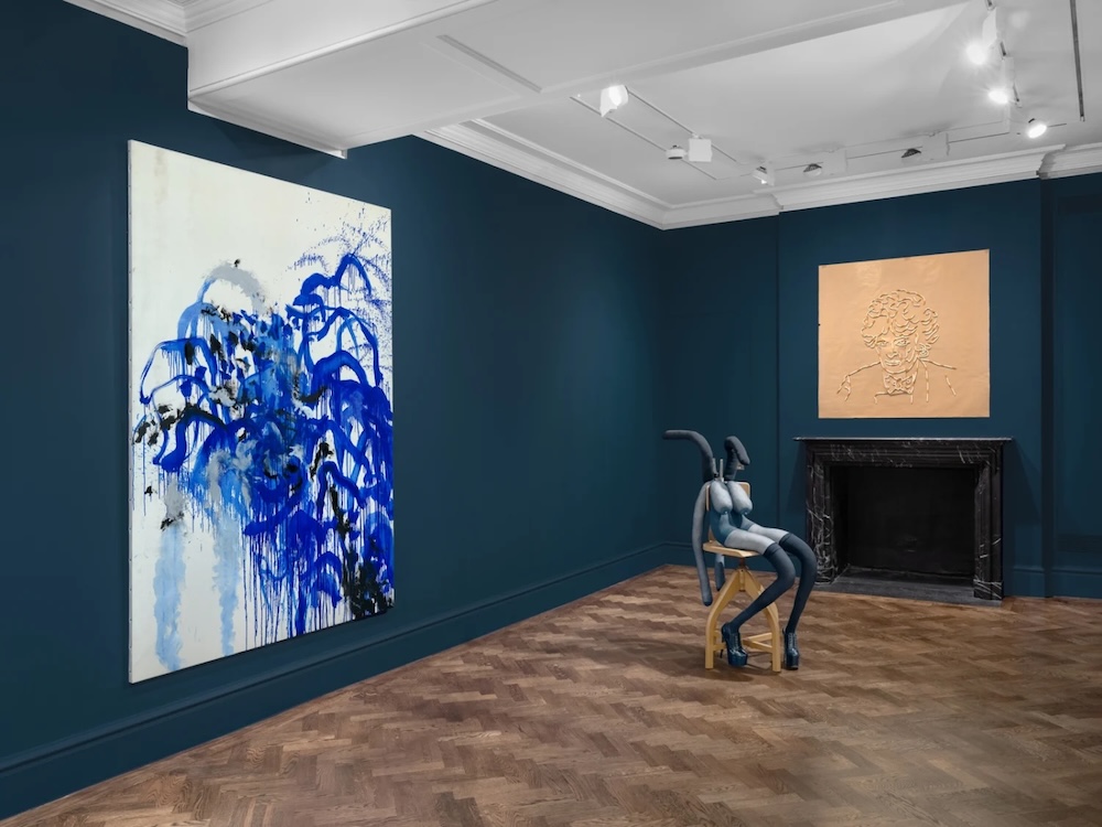 OOO LA LA: Maggi Hambling & Sarah Lucas - installation view (1)