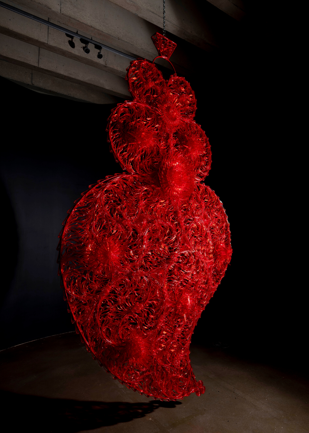 red independent heart - joana vasconcelos